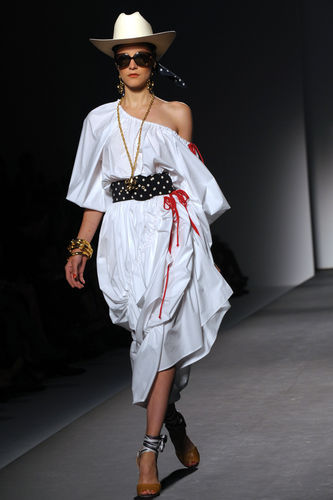 Moschino2011米蘭春夏時裝周