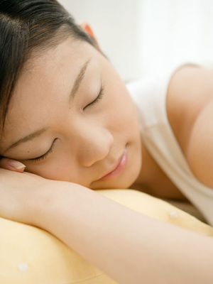 3個(gè)護(hù)眼tips 和眼袋say goodbye!