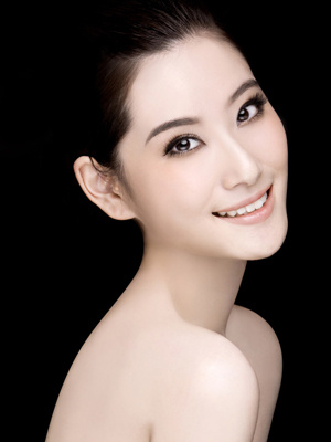 潤澤妝容小技巧 做減齡青春美女