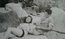 謝賢風流舊照曝光 醉臥5大美女