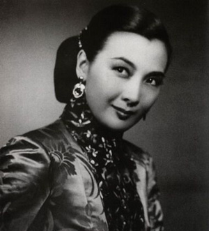 陳云裳：云想衣裳花想容的“一代影后”