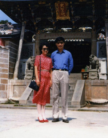彭麗媛:從“一代歌后”到“第一夫人”