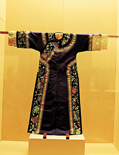 旗裝雅韻 廣東博物館滿清服飾展