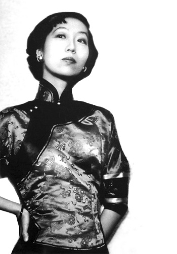 張愛玲:十字街頭的傳奇女子