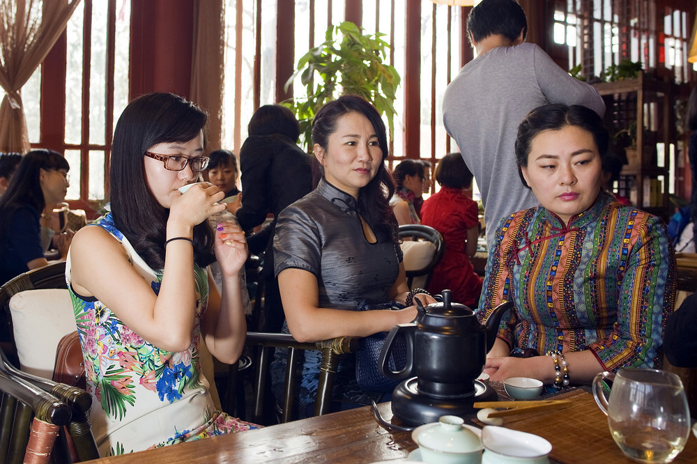 西安38名旗袍愛好者三月話茶歡聚女人節