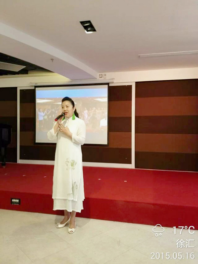 旗袍與詩歌的優雅對話 眾多旗袍麗人誦讀精美詩篇