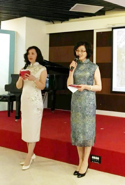 旗袍與詩歌的優雅對話 眾多旗袍麗人誦讀精美詩篇