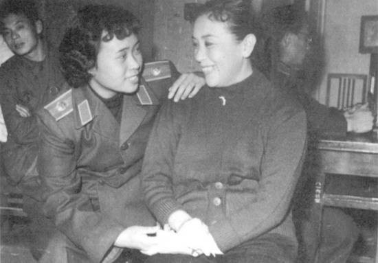 上官云珠女兒憶母親滄桑故事：不盡往事紅塵里