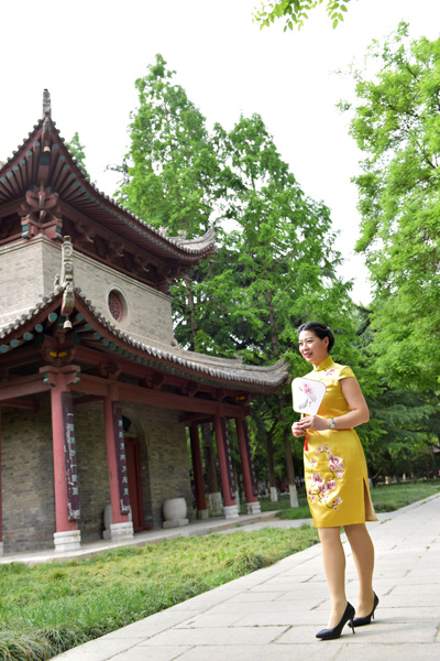 最是人間四月天 西安傾友相約小雁塔