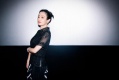 51歲陳紅亮相活動(dòng)，“旗袍上衣+半裙”優(yōu)雅又大氣，狀態(tài)也太好了