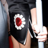 <em>Prada</em>¼ˇ˞` _(ti)ֲDع